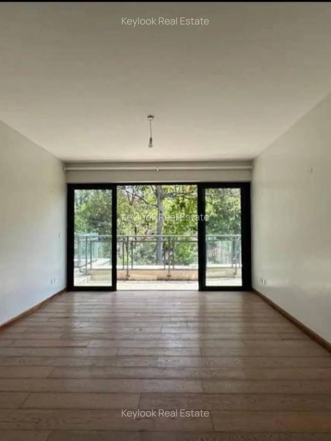 5 Bed Townhouse with En Suite at Off James Gichuru Road - 9