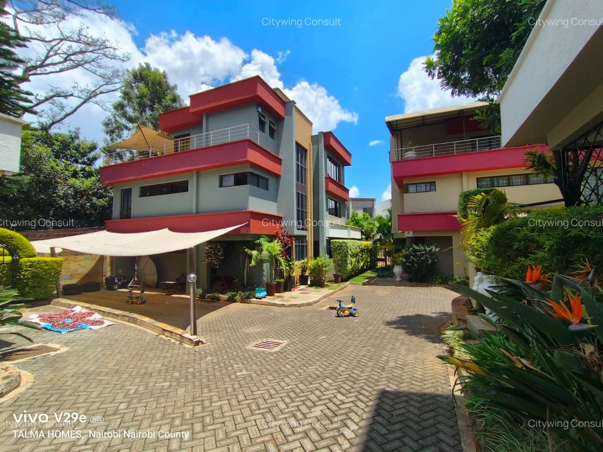 5 Bed Townhouse with En Suite at Convent Drive - 20