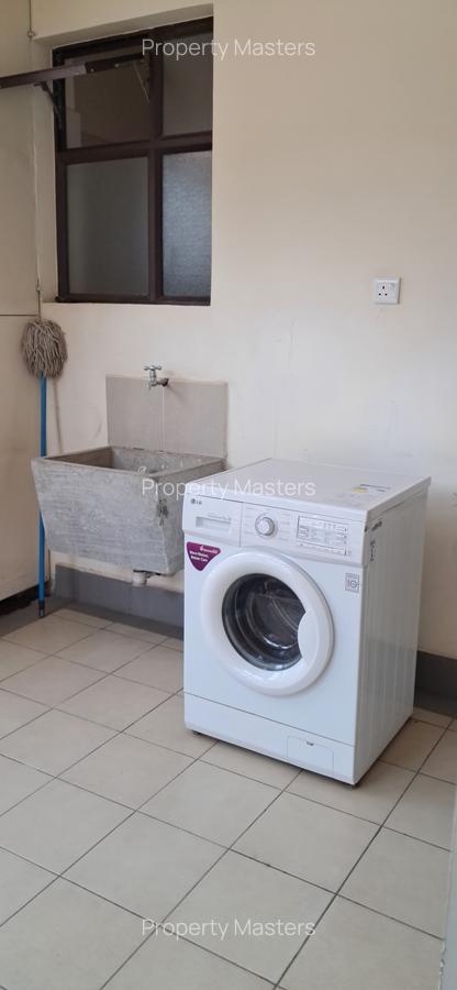 Serviced 3 Bed Apartment with En Suite at Dennis Pritt Road - 4