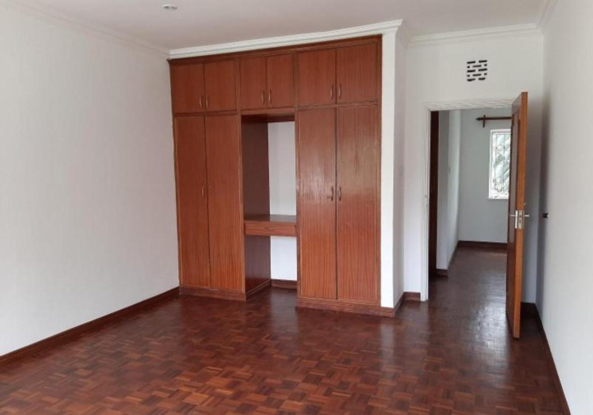 5 Bed Townhouse with En Suite at Lenana - 7