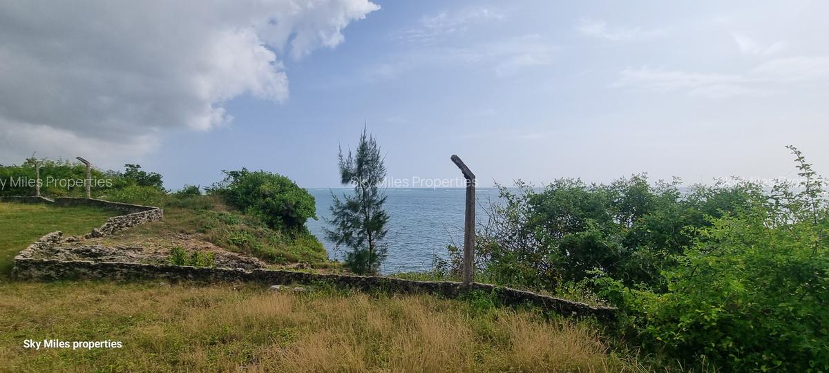 4.4 ac Land at Kuruwitu - 5