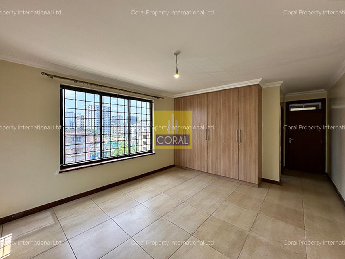 3 Bed Apartment in Parklands - 14