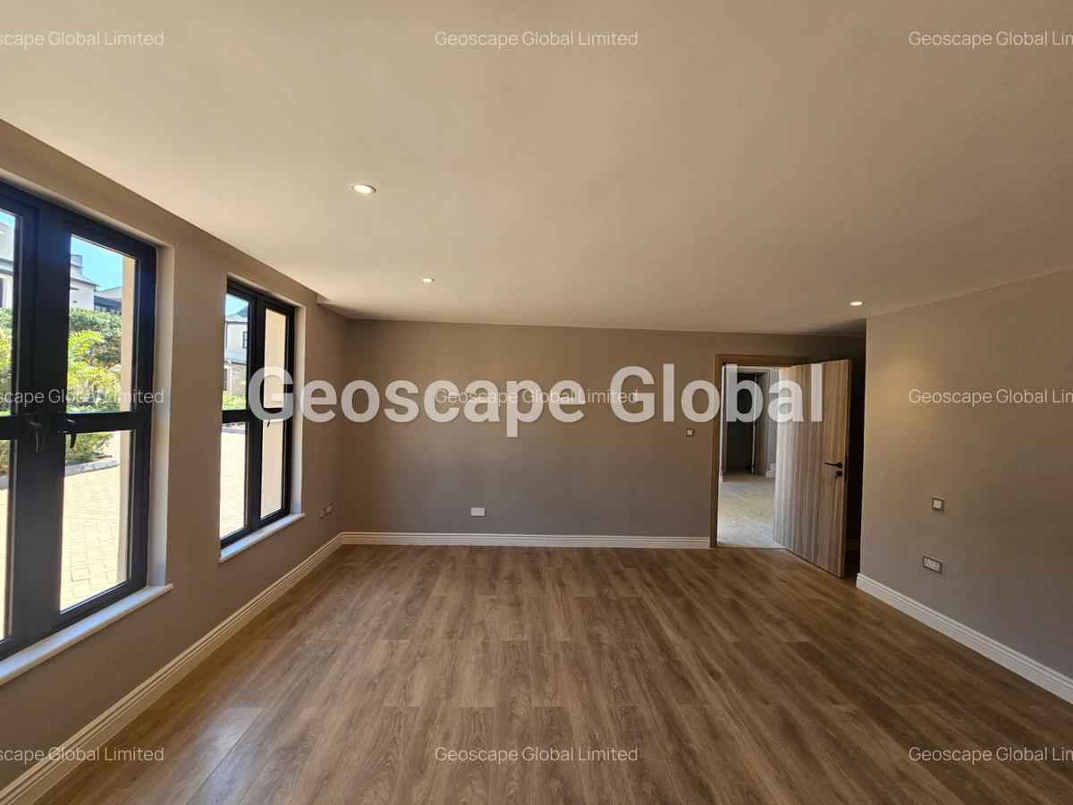 4 Bed Townhouse with En Suite in Runda - 2