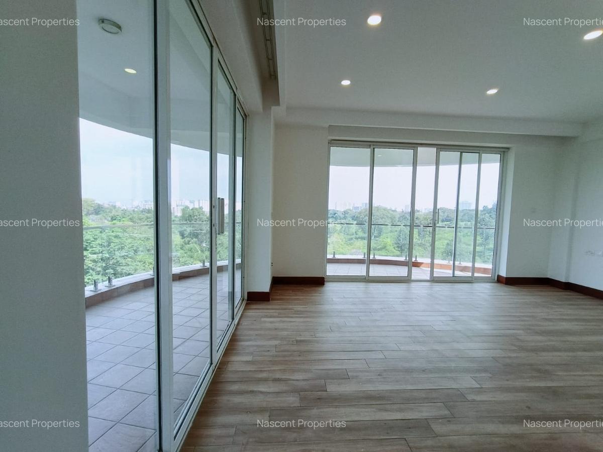 4 Bed Apartment with En Suite in Muthaiga - 7