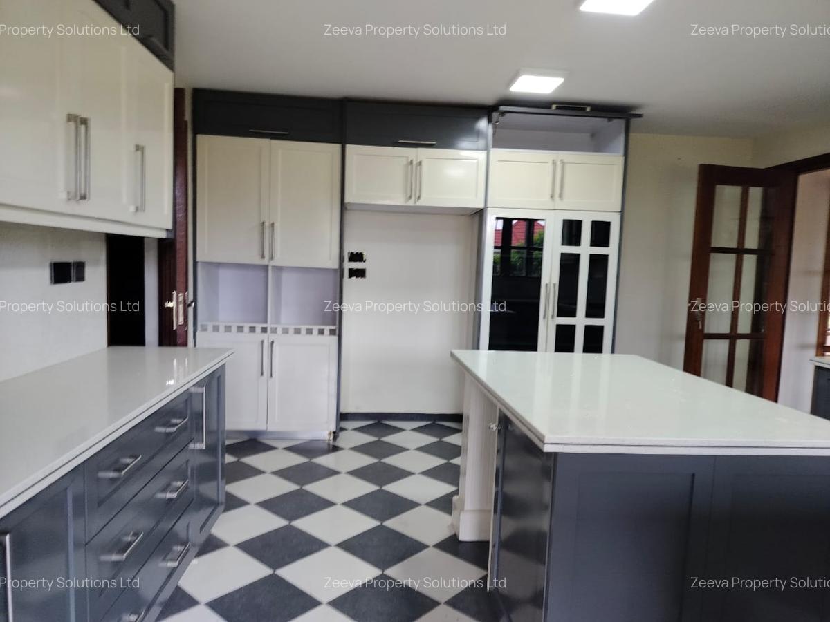 4 Bed House with En Suite in Karen - 10