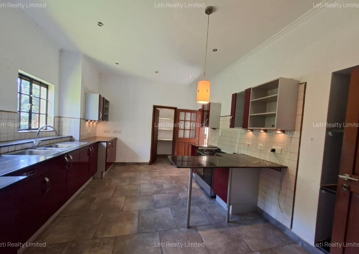 4 Bed Townhouse with En Suite in Runda - 7