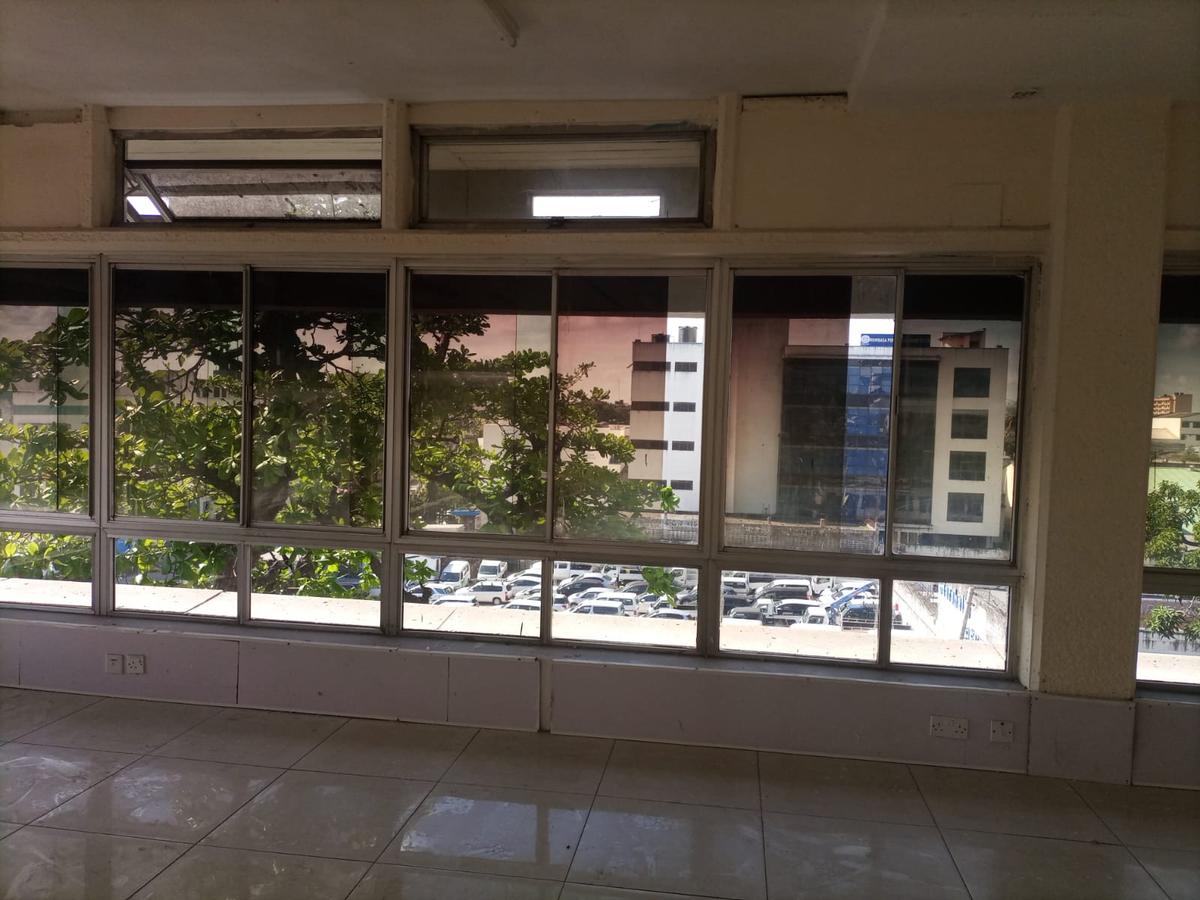 250 ft² Office with Service Charge Included at Moi Avenue - 4