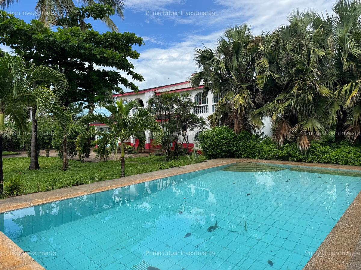 4 Bed House with En Suite in Shanzu - 17