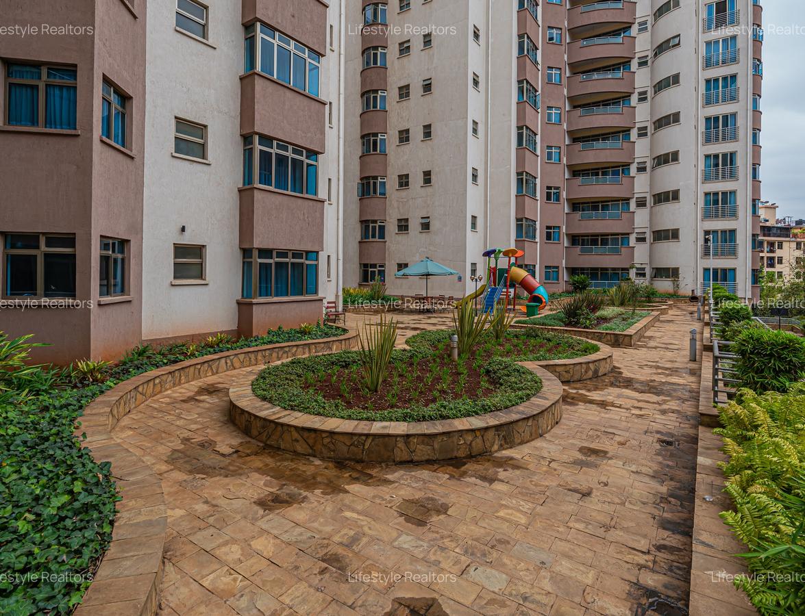 Serviced 3 Bed Apartment with En Suite at Valley Arcade - 17