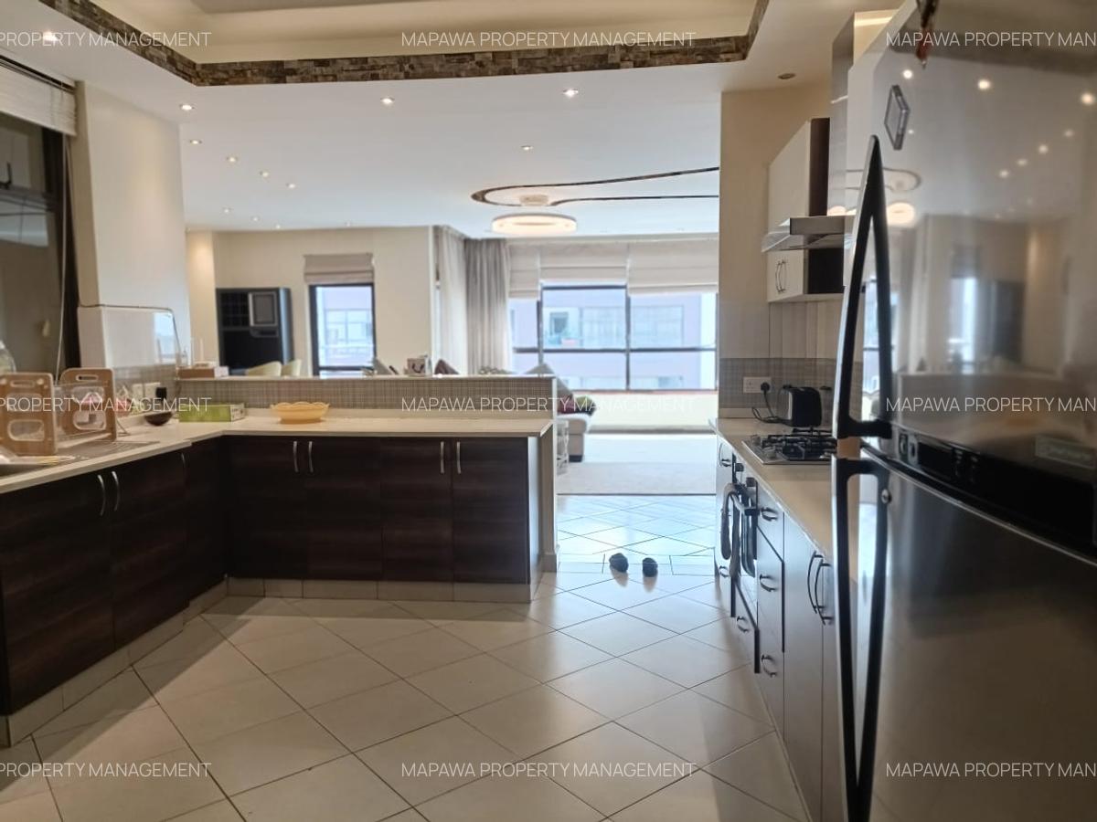 Serviced 3 Bed Apartment with En Suite in Westlands Area - 3