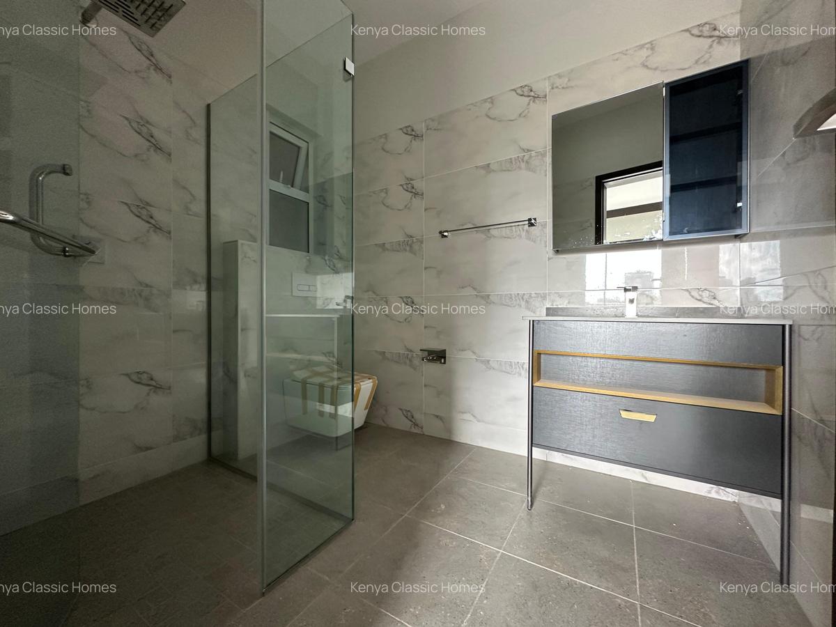 2 Bed Apartment with En Suite at Riverside - 7