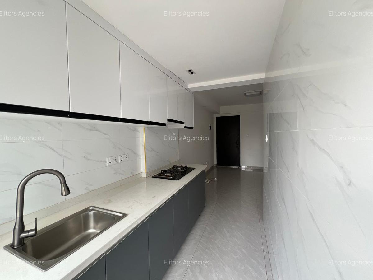 1 Bed Apartment with En Suite at Wood Avenue - 3