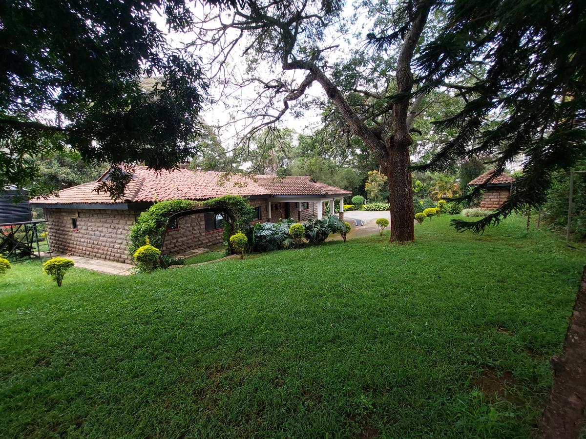 4 Bed House with En Suite at Mugumo Road - 1