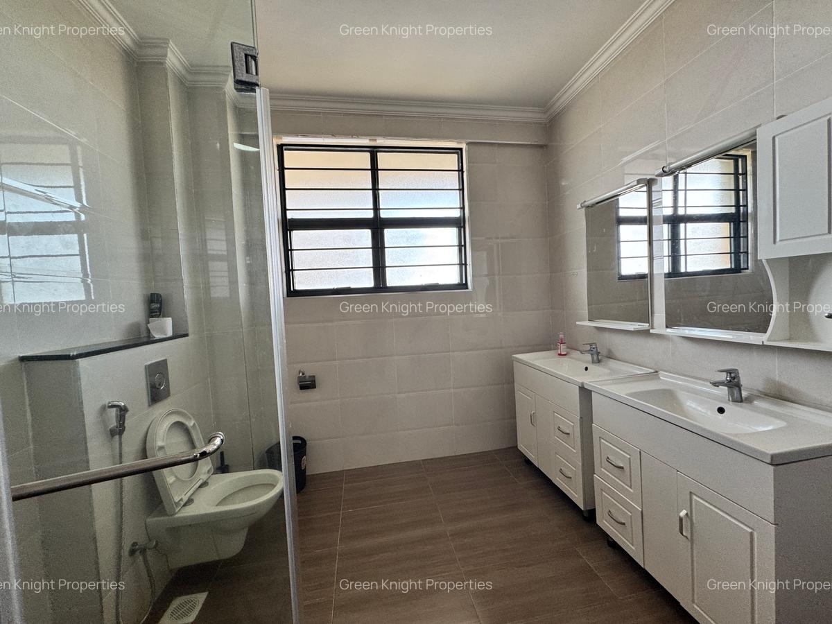 Serviced 3 Bed Apartment with En Suite in Westlands Area - 15