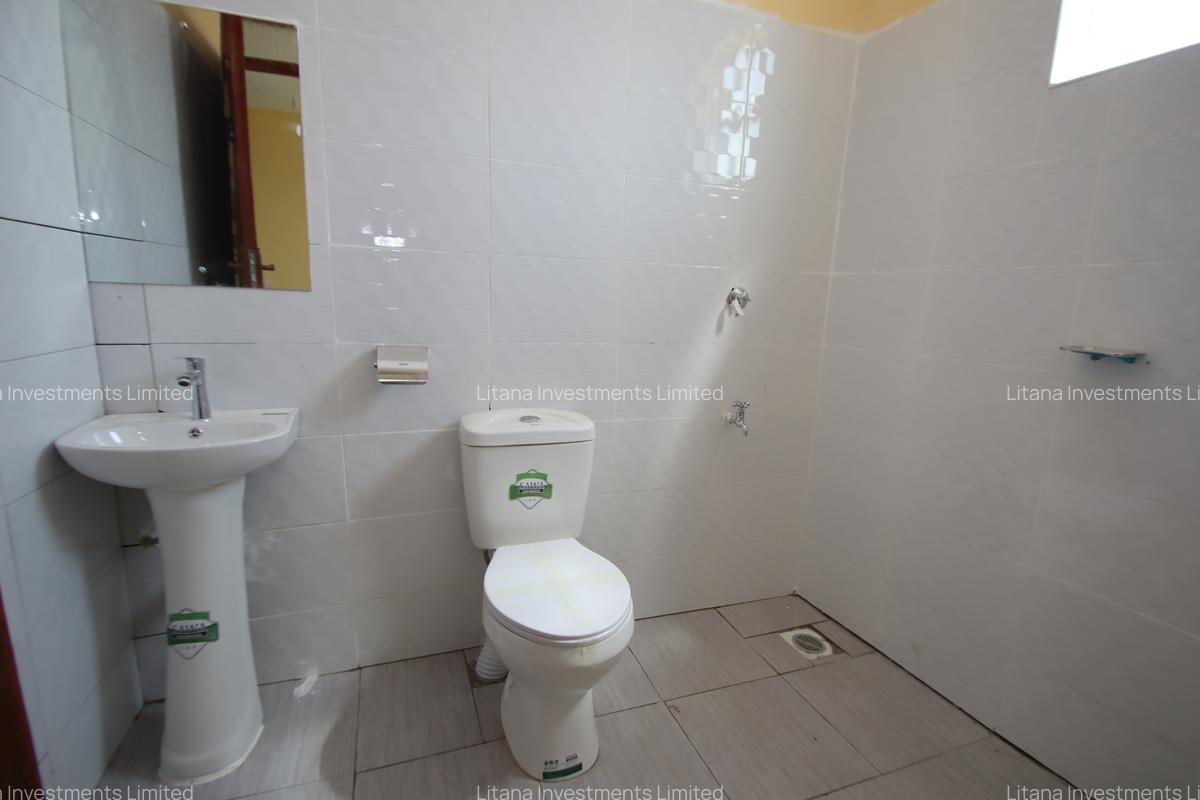 3 Bed House with En Suite in Kitengela - 13