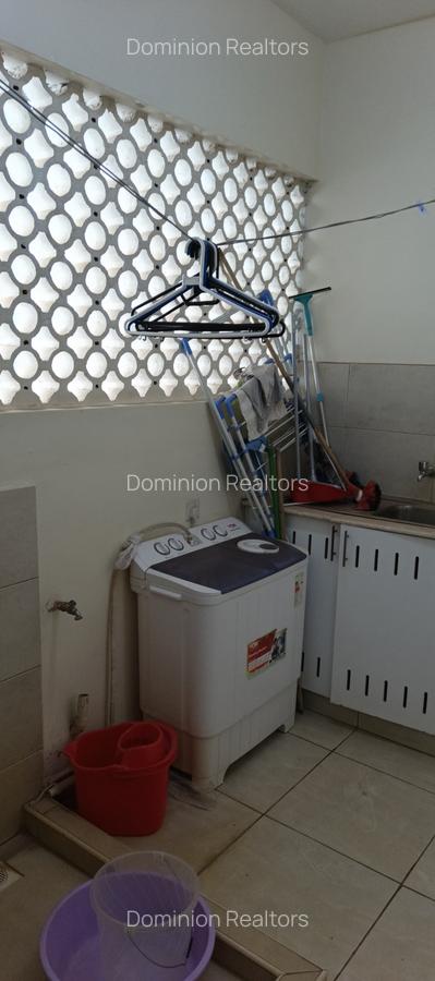 Furnished 2 Bed Apartment with En Suite at Rhapta Road - 12
