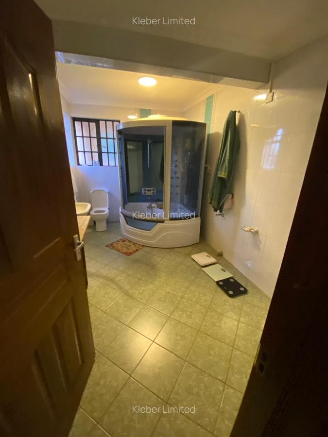 5 Bed House with En Suite at Runda - 6