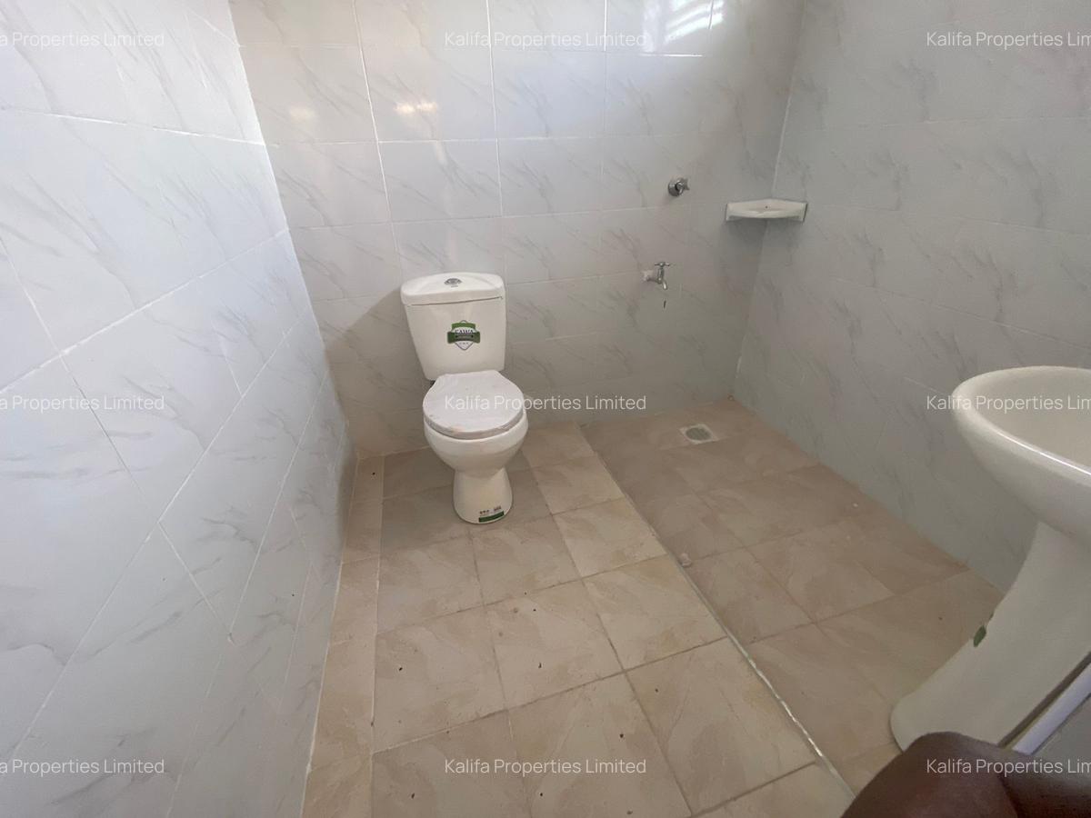 3 Bed House with En Suite in Kitengela - 11