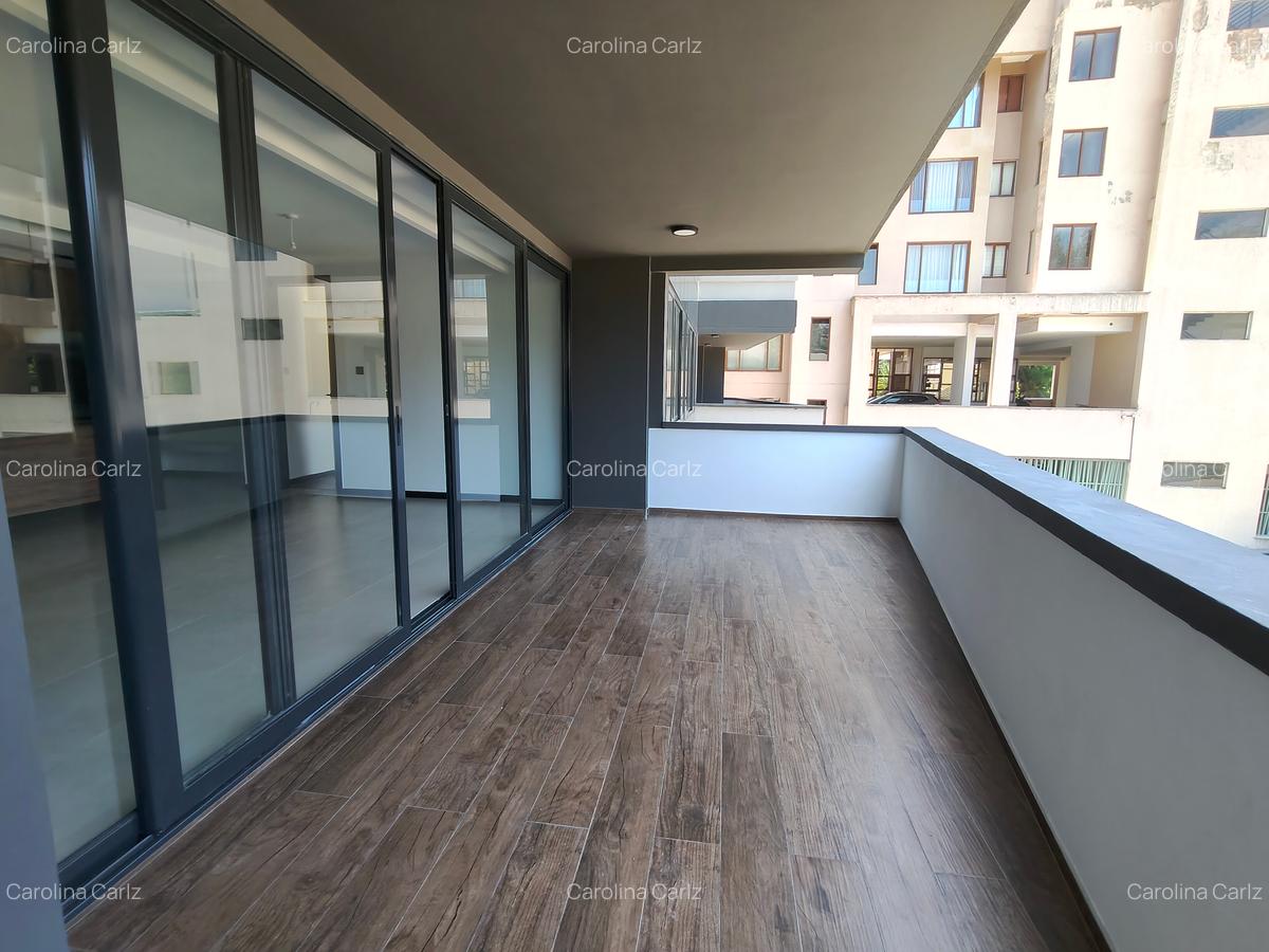 2 Bed Apartment with En Suite at Peponi Road - 15