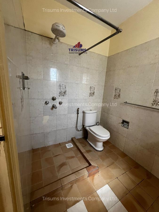 3 Bed Apartment with En Suite at Westland - 12