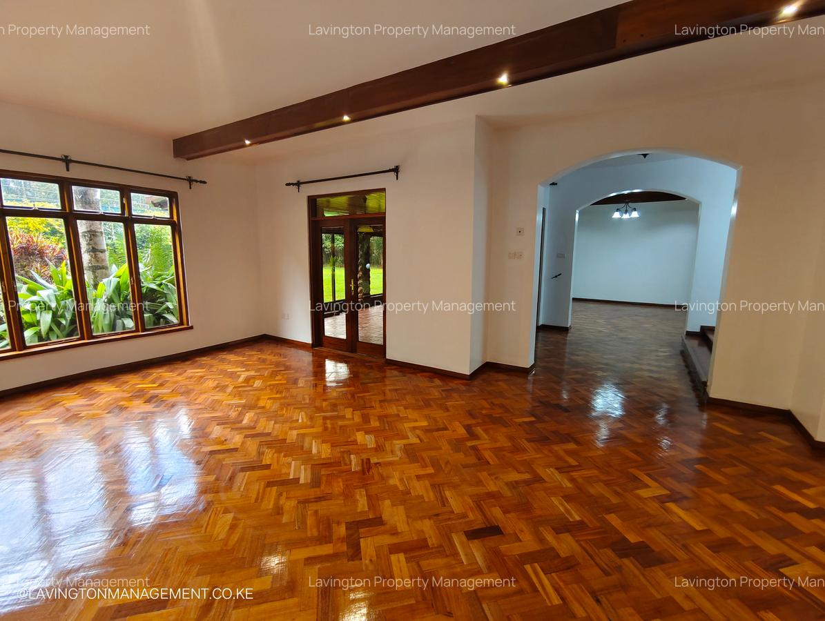 5 Bed House with En Suite at Wind Ridge - 5