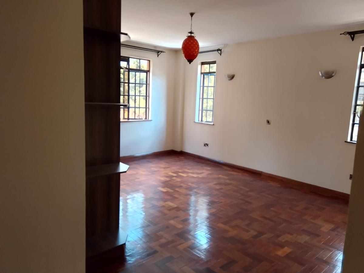 4 Bed Apartment with En Suite in Upper Hill - 1