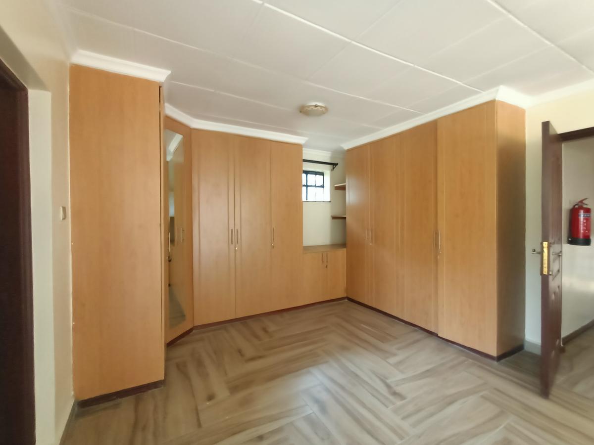 4 Bed Townhouse with En Suite at Off Riara Road - 13