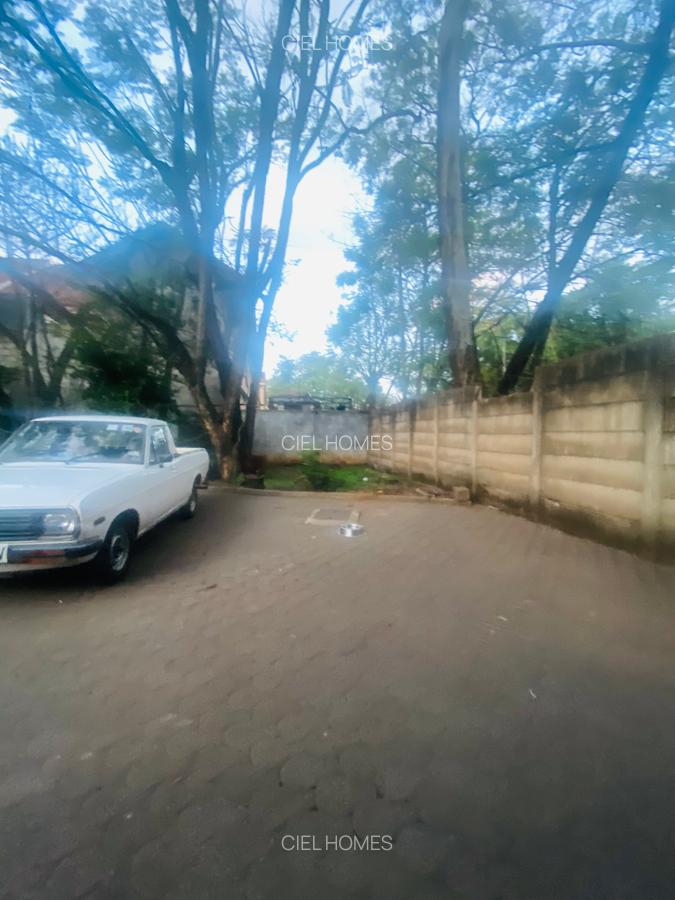 1 ac Land at Amboseli Road - 4
