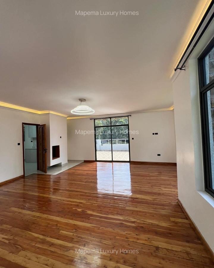 6 Bed House with En Suite at Marula Road - 8