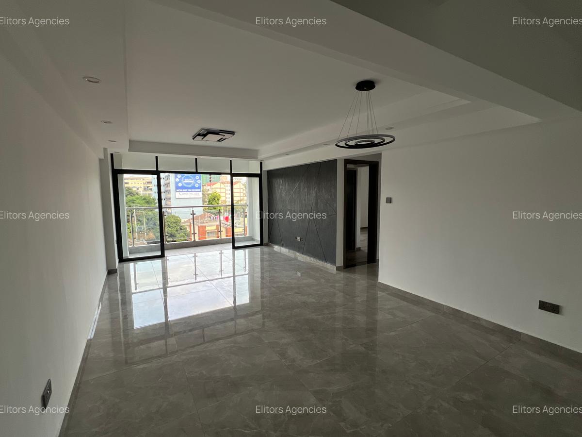 2 Bed Apartment with En Suite at Westlands Road Near Gtc - 6