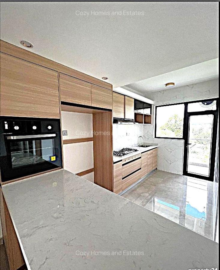 2 Bed Apartment at Riverside - 5