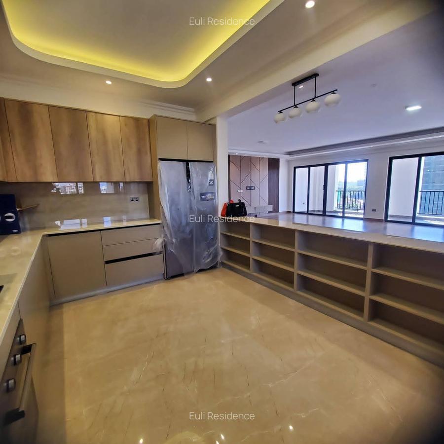 2 Bed Apartment with En Suite at Brookside Grove - 9