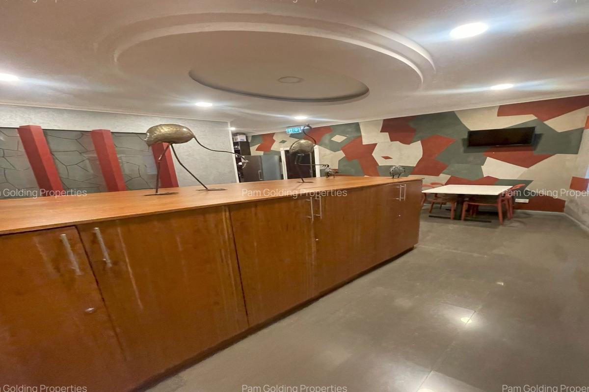 Office in Parklands - 2