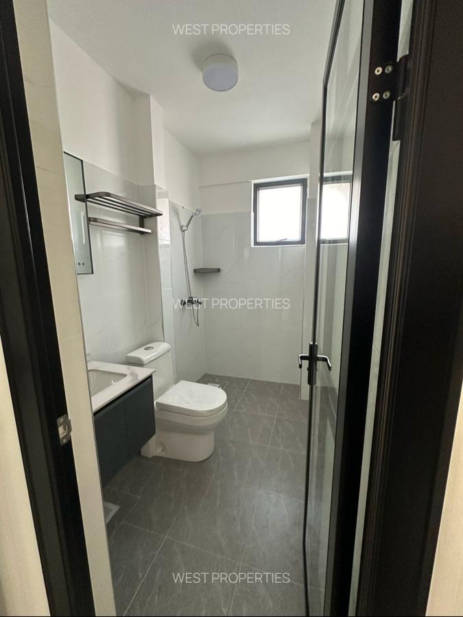 2 Bed Apartment with En Suite in Ngong Road - 4