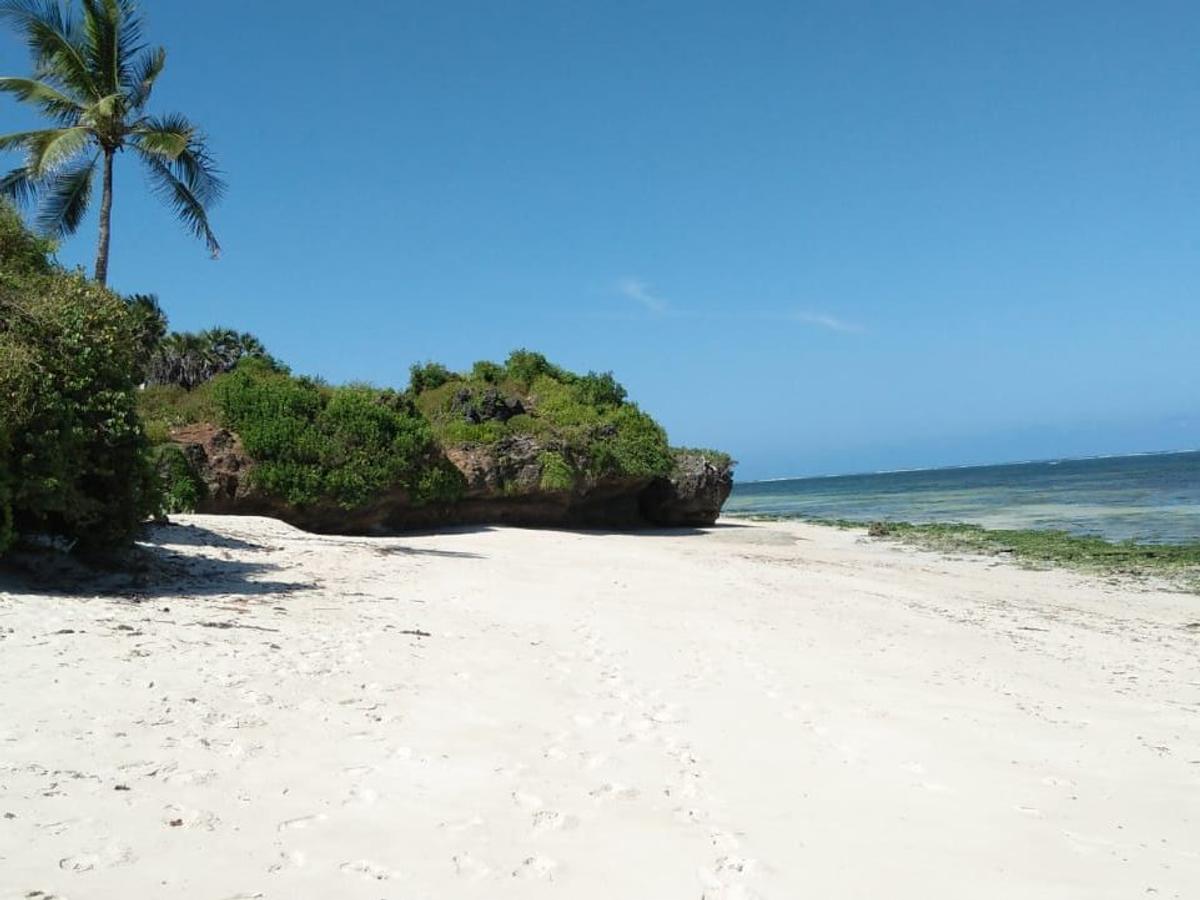 11 ac Commercial Land at Mtwapa Beach - 7