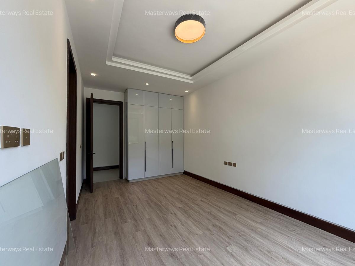 6 Bed Villa with En Suite at Peponi Road - 13