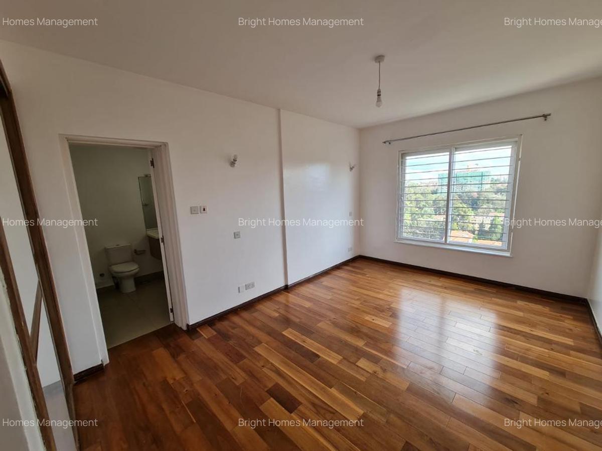 4 Bed Apartment with En Suite in Lavington - 9