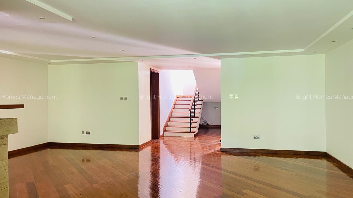 5 Bed Townhouse in Lavington - 18