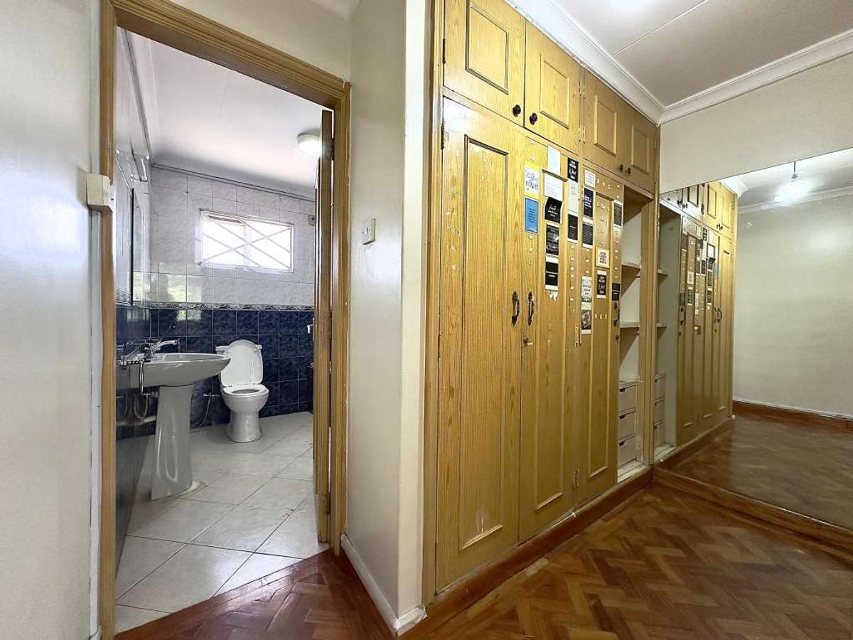 4 Bed Townhouse with En Suite at Ngong Road Nairobi - 6