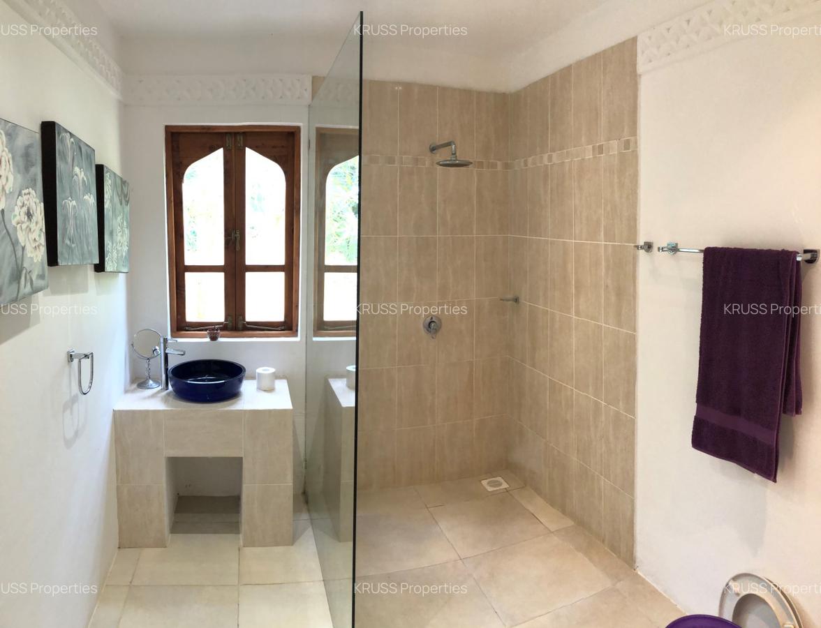 3 Bed House with En Suite in Vipingo - 10