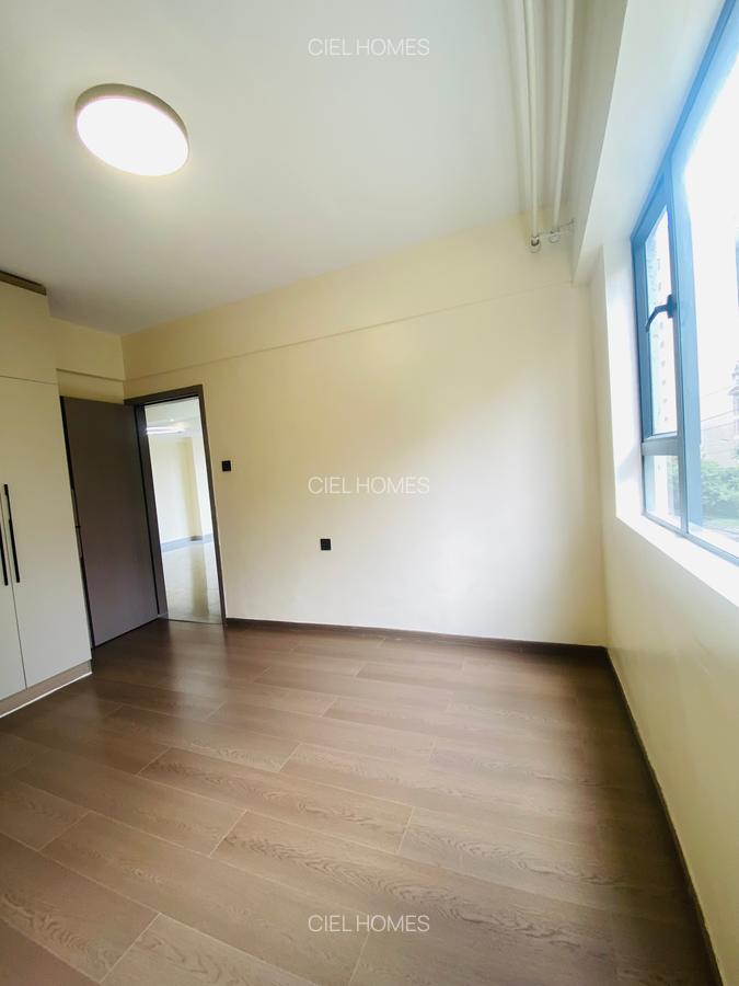 3 Bed Apartment with Gym at Wood Avenue - 16