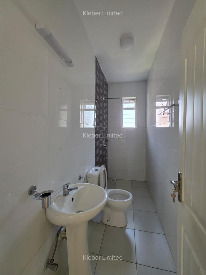 3 Bed Apartment with En Suite at Juja - 19