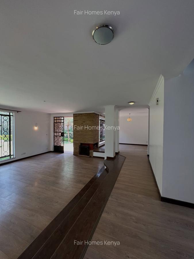 5 Bed Townhouse with En Suite at Lavington Green - 5