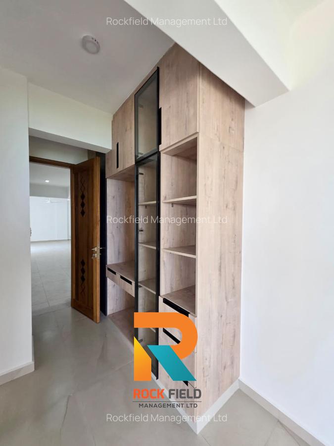 3 Bed Apartment with En Suite in Nyali Area - 17