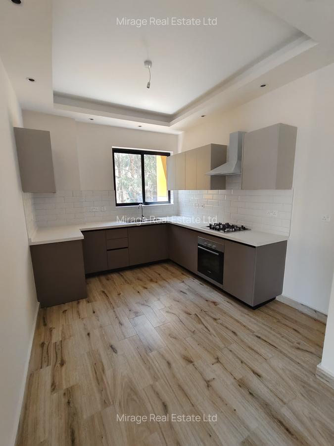 2 Bed Apartment with Swimming Pool in Kilimani - 8