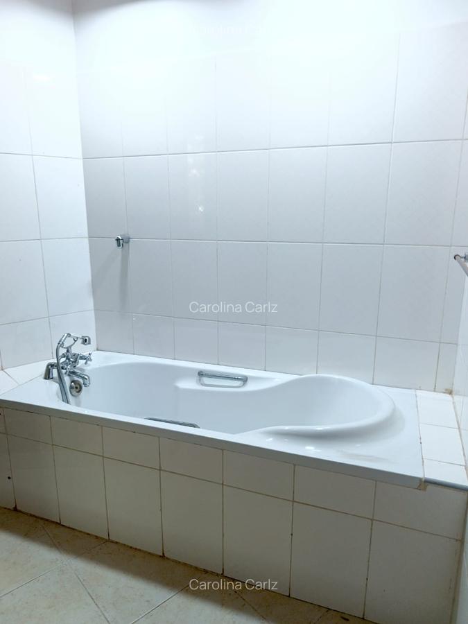 6 Bed House with En Suite at Gigiri Close To The Un - 11