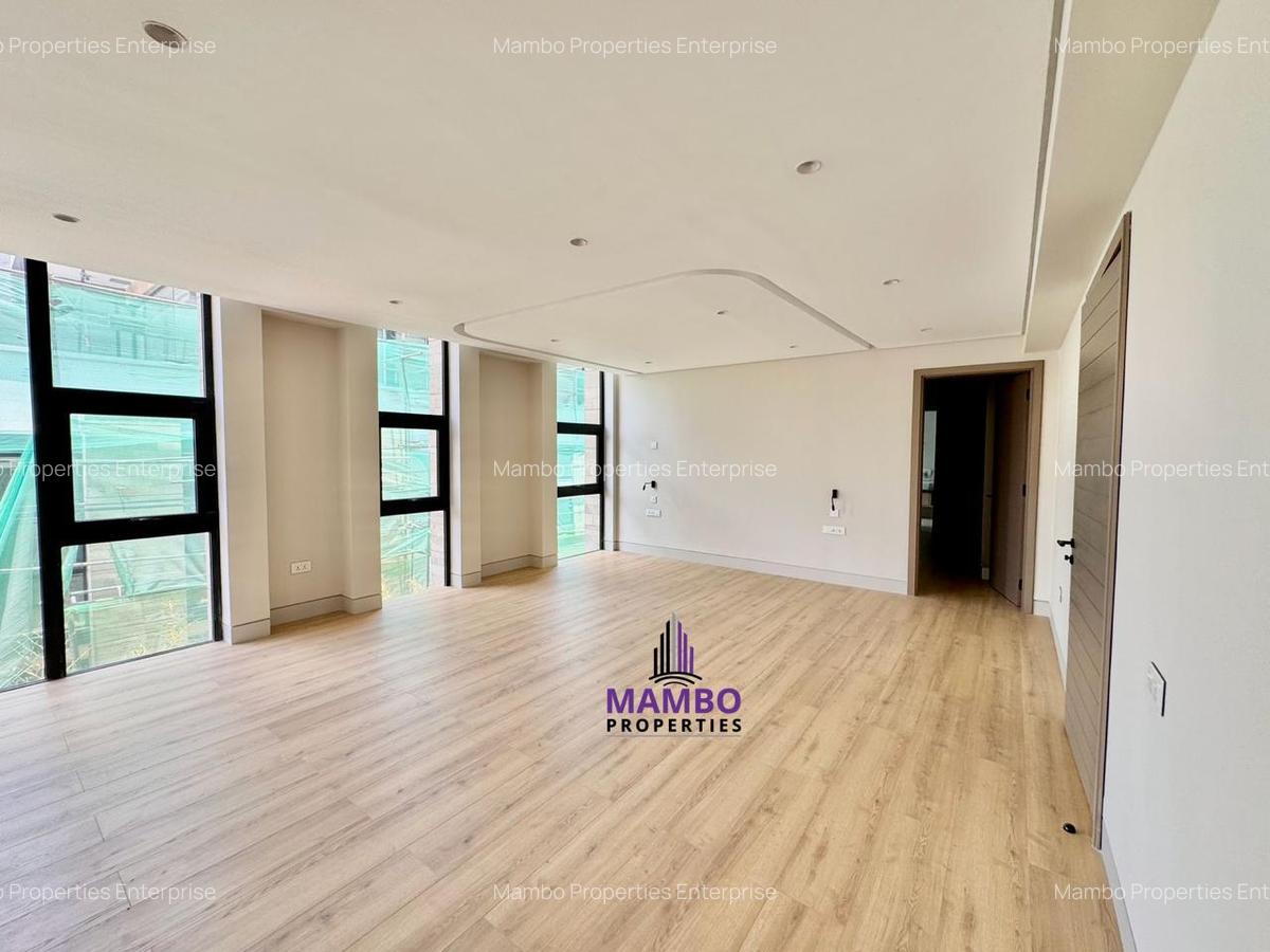 5 Bed Townhouse with En Suite at Grevillea Grove - 10