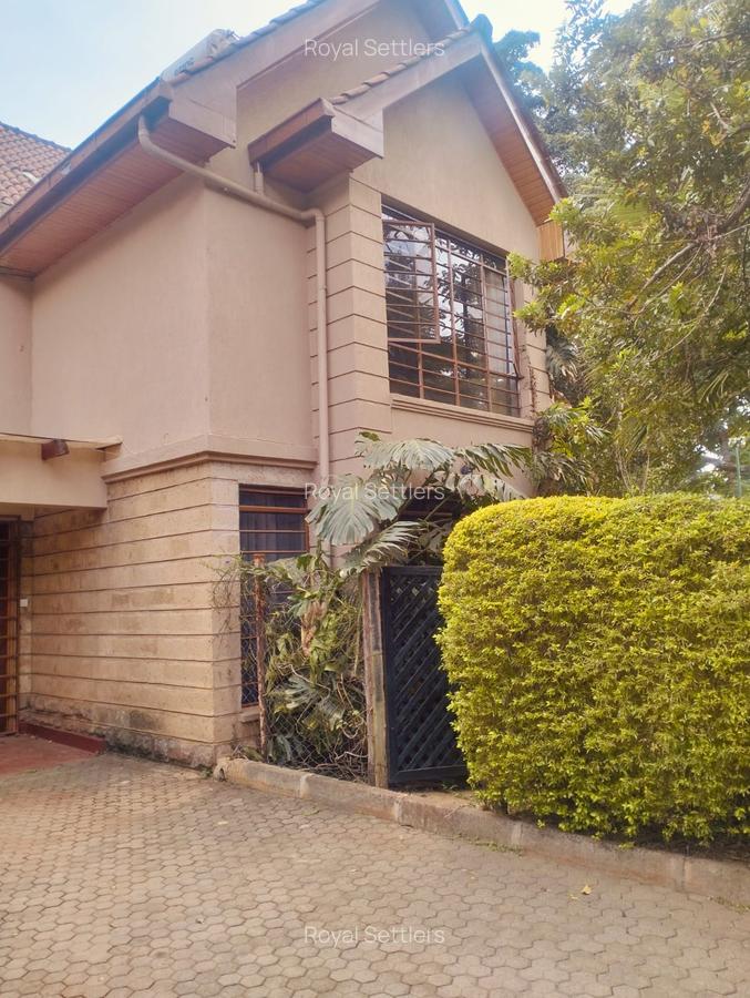 2 Bed Townhouse with En Suite at James Gichuru - 1