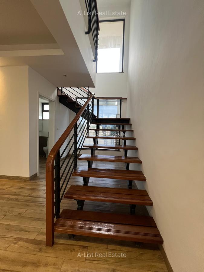 3 Bed Apartment with En Suite at Riverside Lane - 7