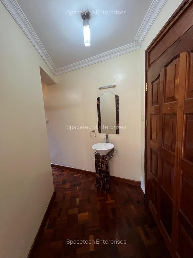4 Bed Apartment with En Suite in Kileleshwa - 11